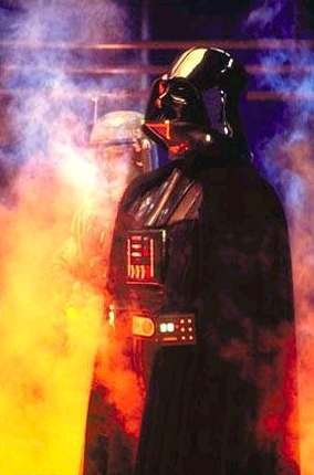 darkvador3.jpg (13721 bytes)